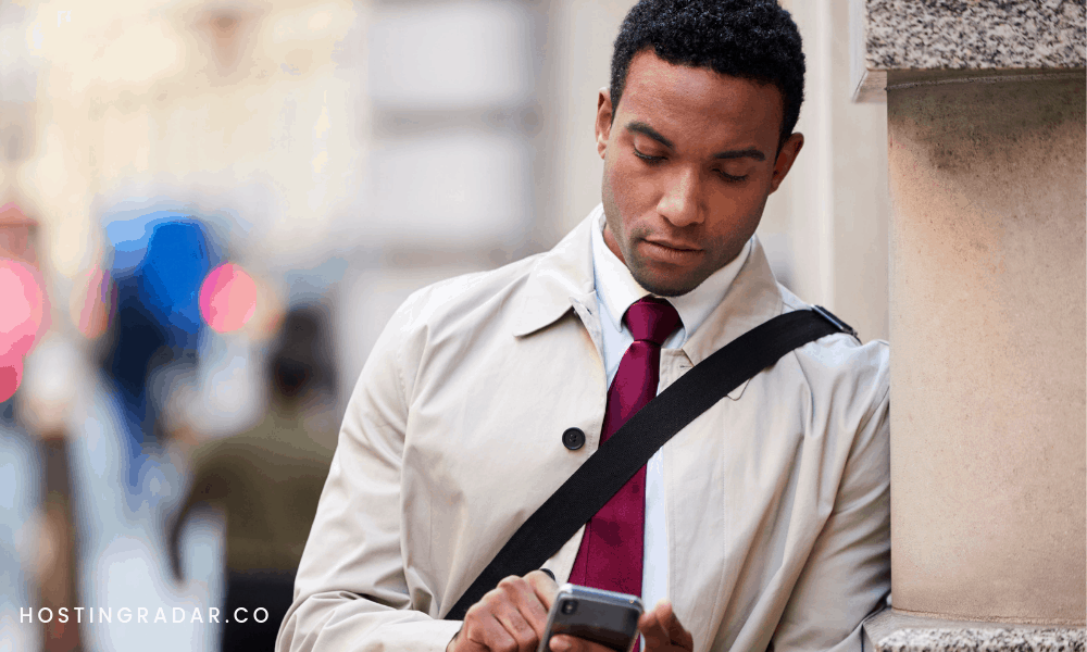 3 Tech Stocks Flying High - Square BackBerry Oracle - HostingRadar